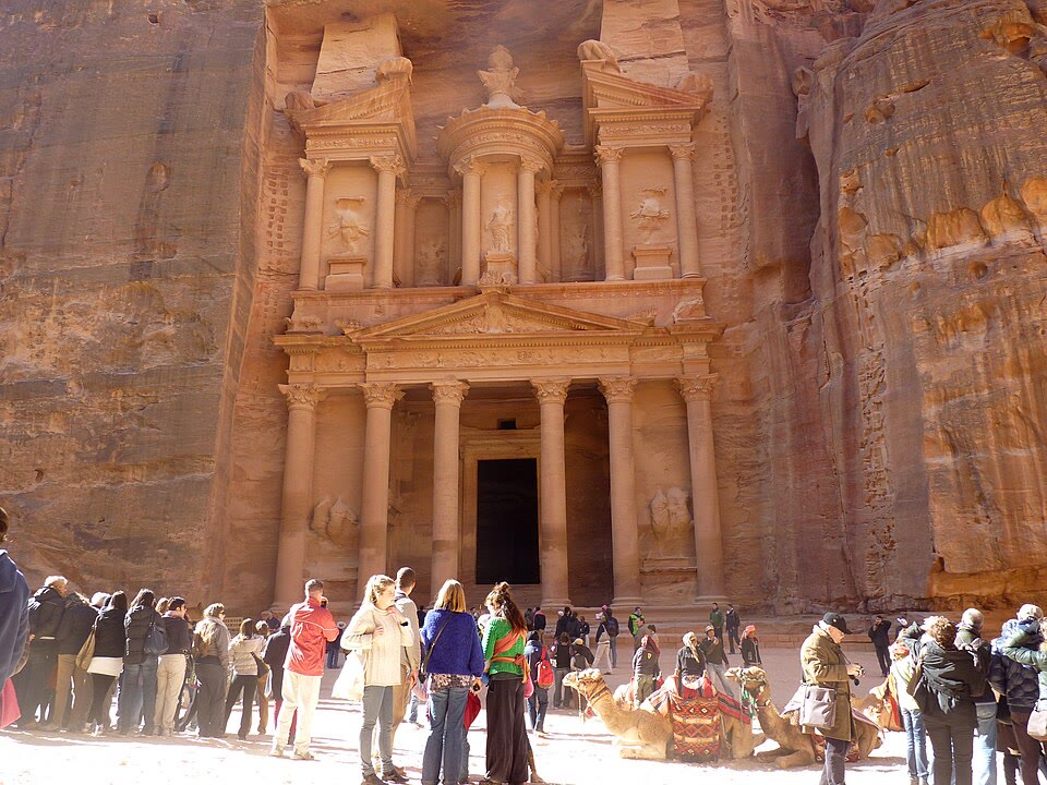 Morning at the Treasury, Petra